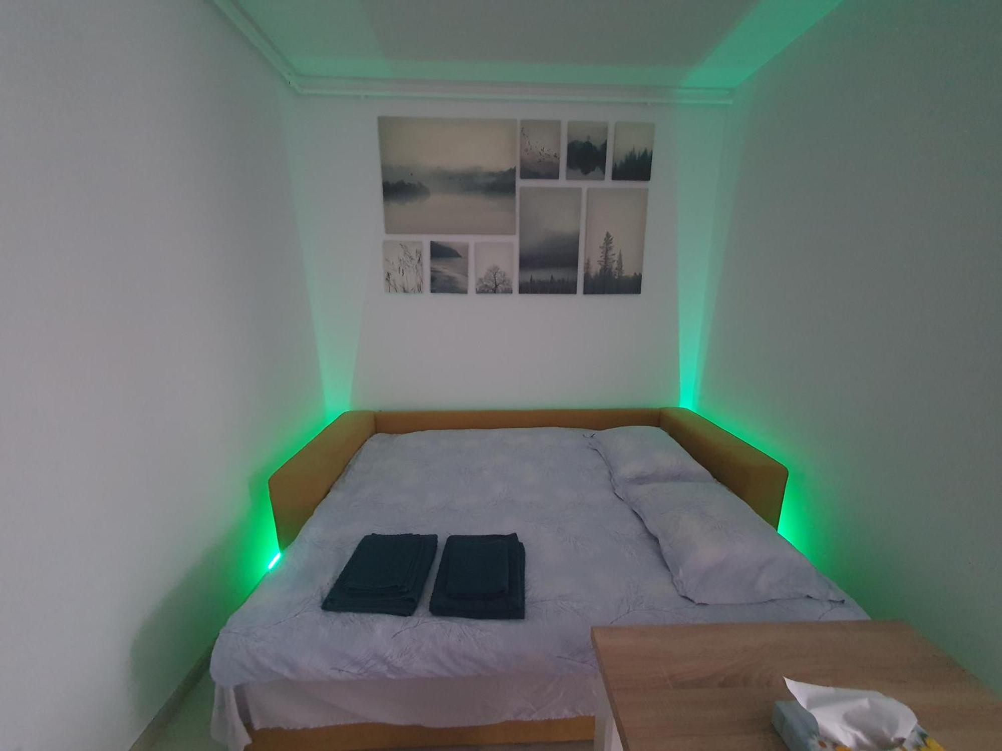 Spatios,intim+ Loc Parcare Propriu,vedere Panoramica,utilat De Lux * Bucharest