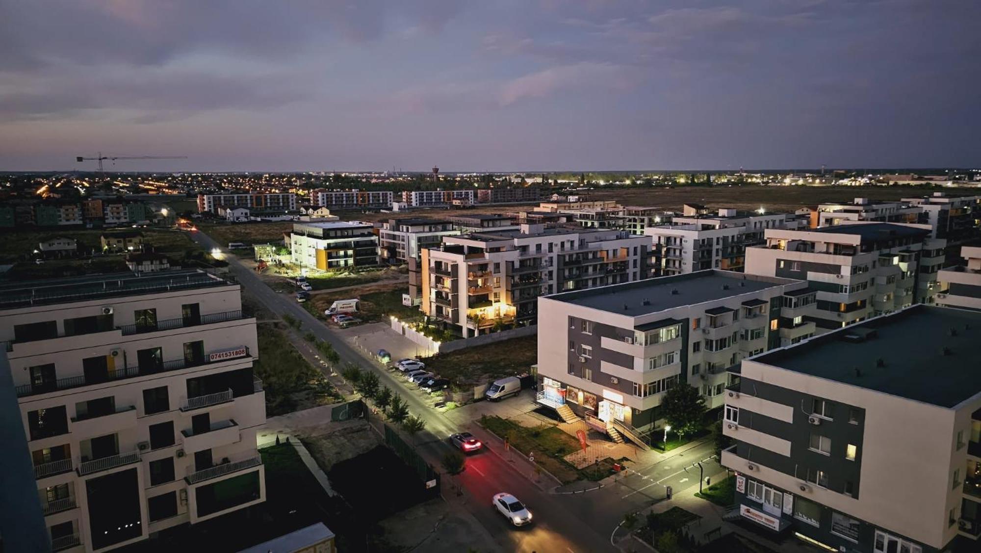 Spatios,intim+ Loc Parcare Propriu,vedere Panoramica,utilat De Lux Apartment *